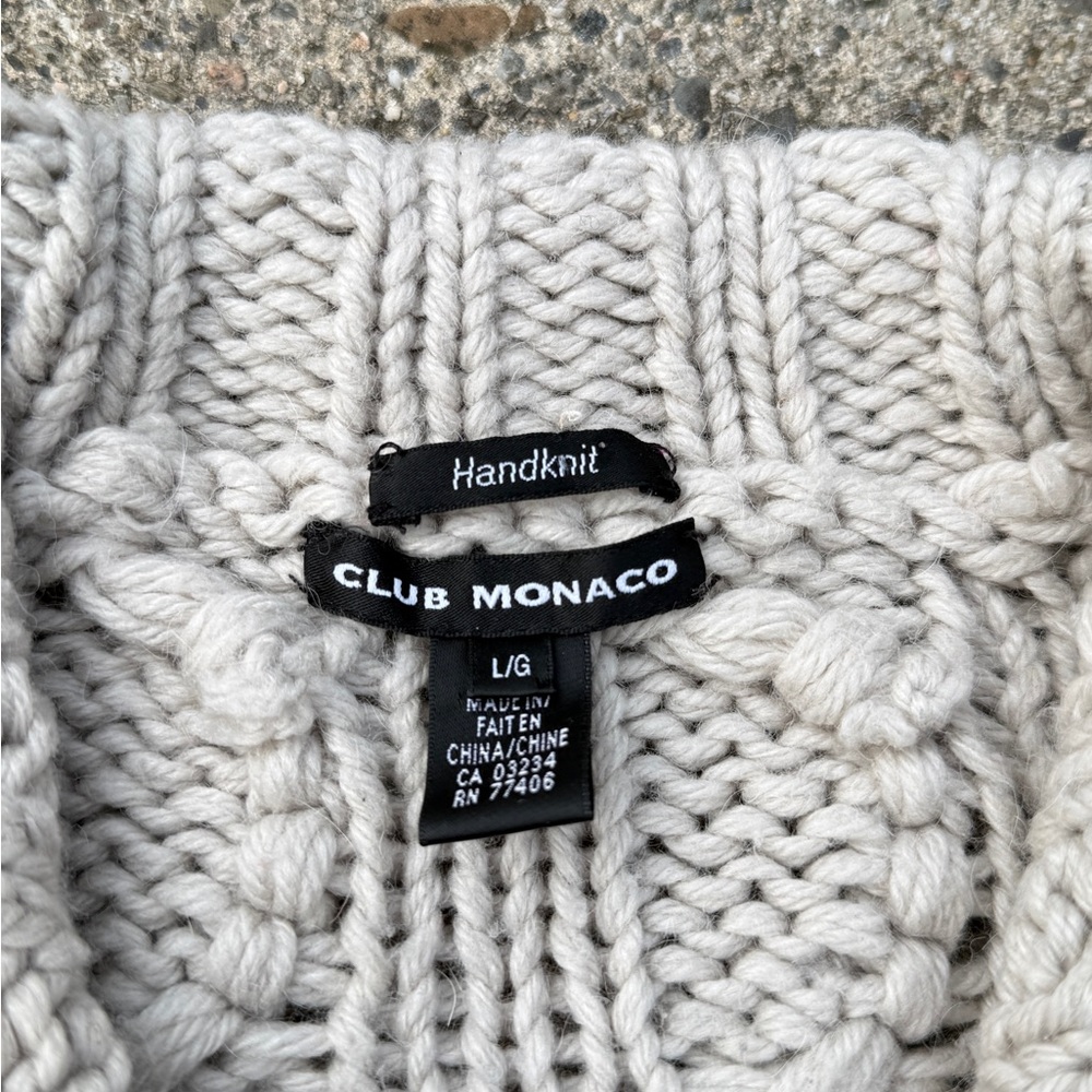Club Monaco Cable Knit Quarter Neck -Button Sweater – Light Gray – Size L - Picture 5 of 10